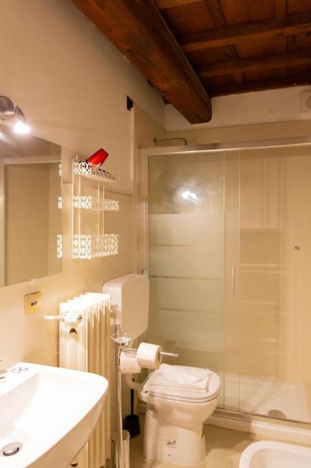 Charming 1br Apartment *