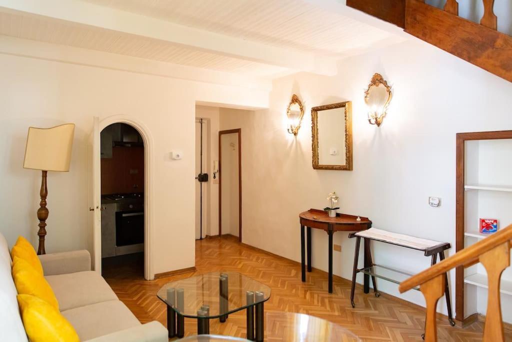 Apartment Charming 1br Florence