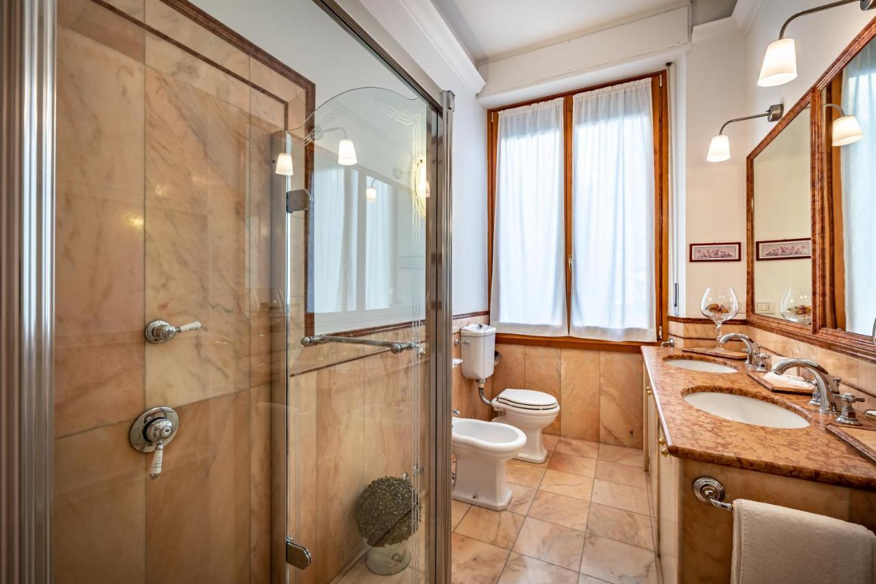 Yid Leopolda Few Minutes From Station Apartment