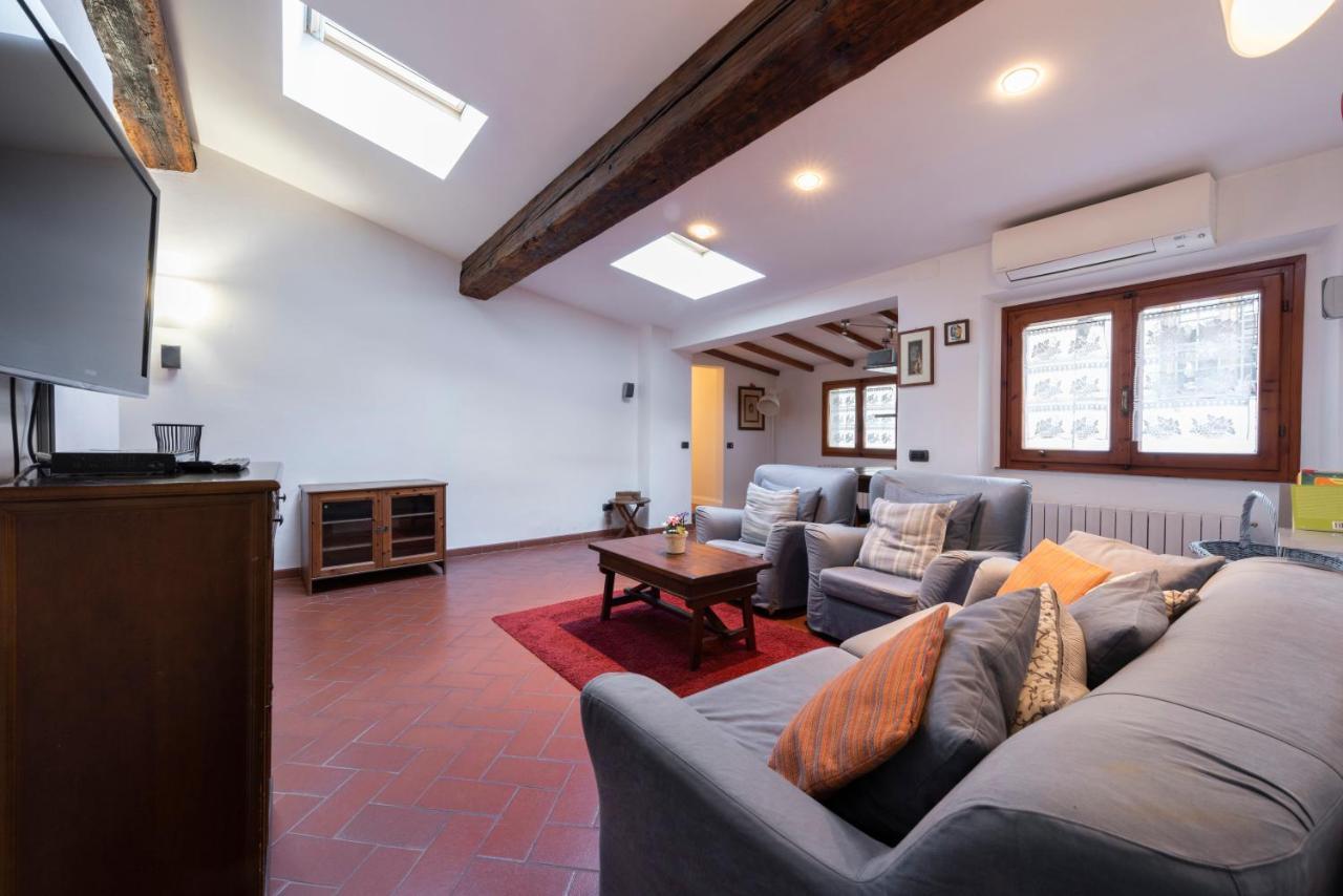 Toscanella 3 Bedrooms By Mmega Apartment