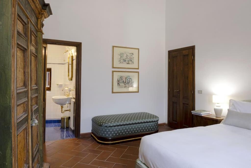 D/t Elegant & Spacious Flat 2' Walk Train Station Appartamento