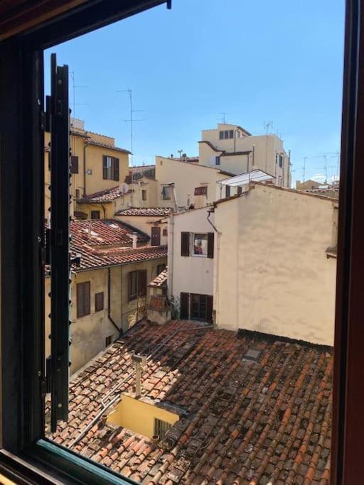 Apartment Ponte Vecchio Loft. Florence