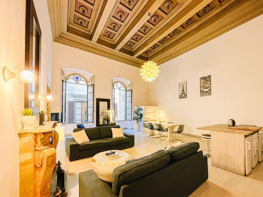 Apartment Ponte Vecchio Elegante Domus