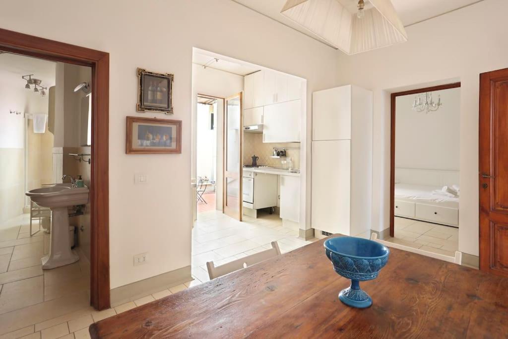Belle Donne Historical - Center Apartment