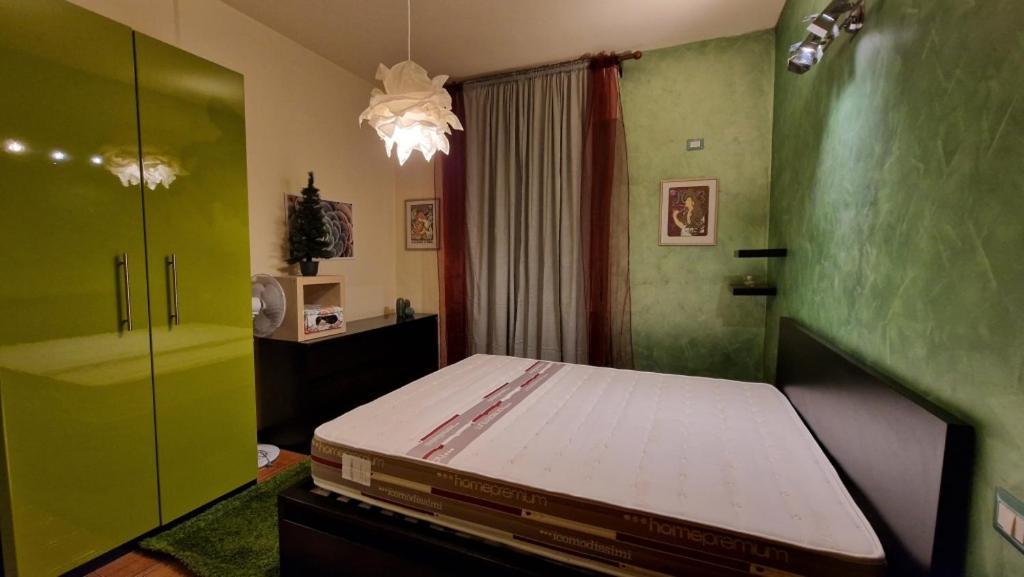 Cecchi's Gem Only Self Check-in