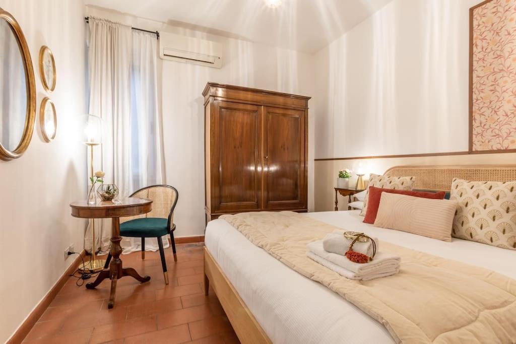 Santarosa Five Senses Apartment *