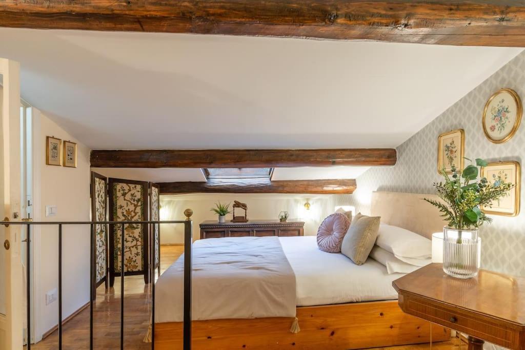 Santarosa Five Senses Apartment *