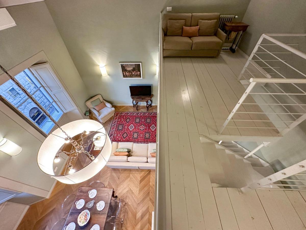 Penthouse In Palace Strozzi Apartment Florence