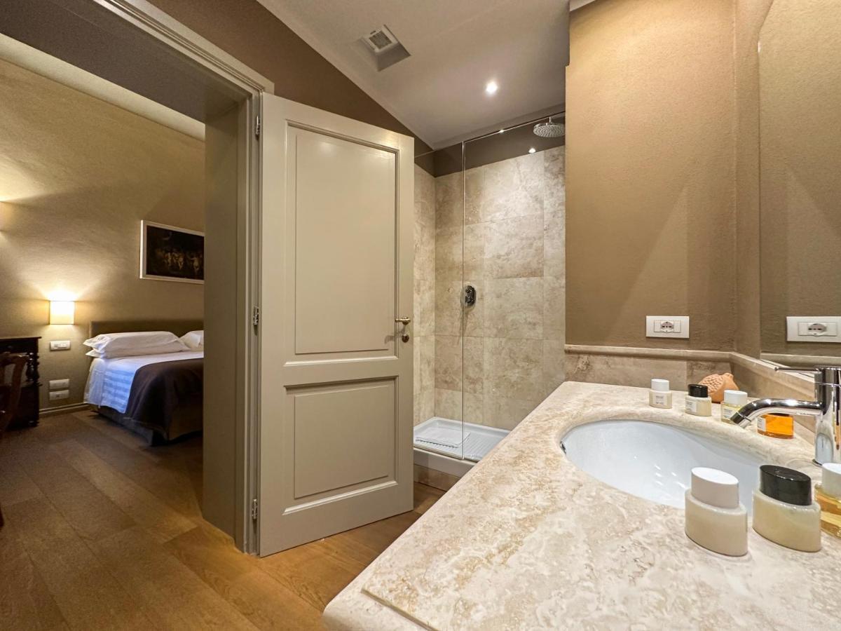Penthouse In Palace Strozzi Florence