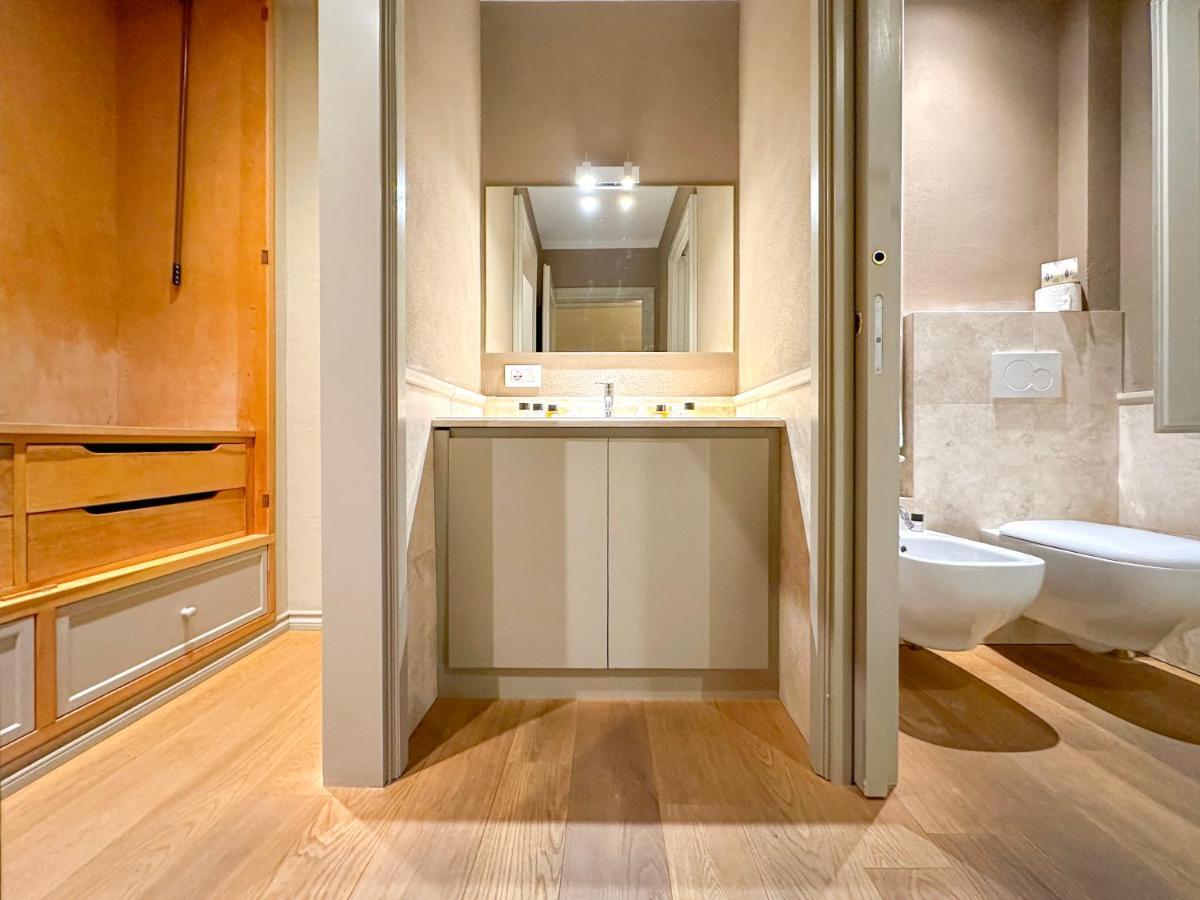 Apartment Penthouse In Palace Strozzi