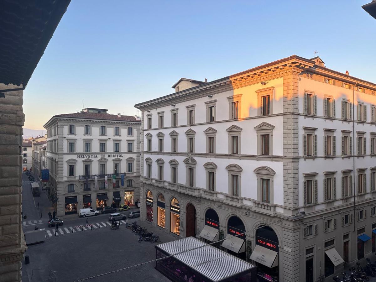 Penthouse In Palace Strozzi Florence