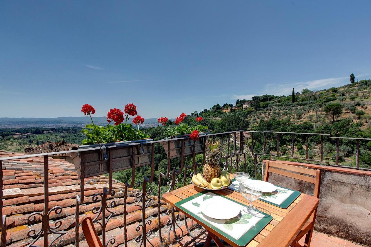 Apartment Elegante In Collina
