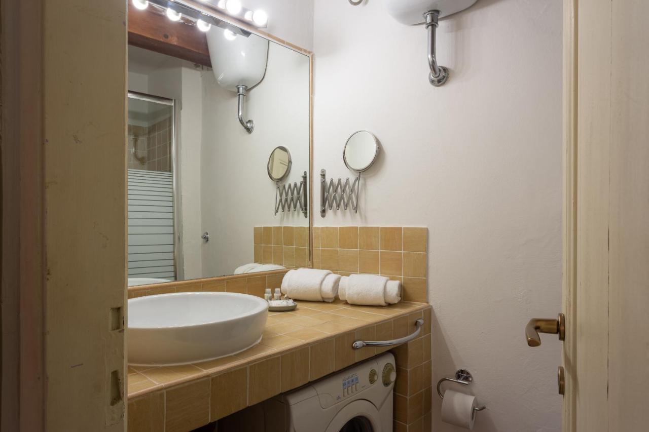 Signoria Florentine Apartment