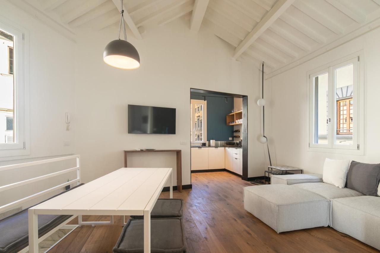 Sole Apartment *