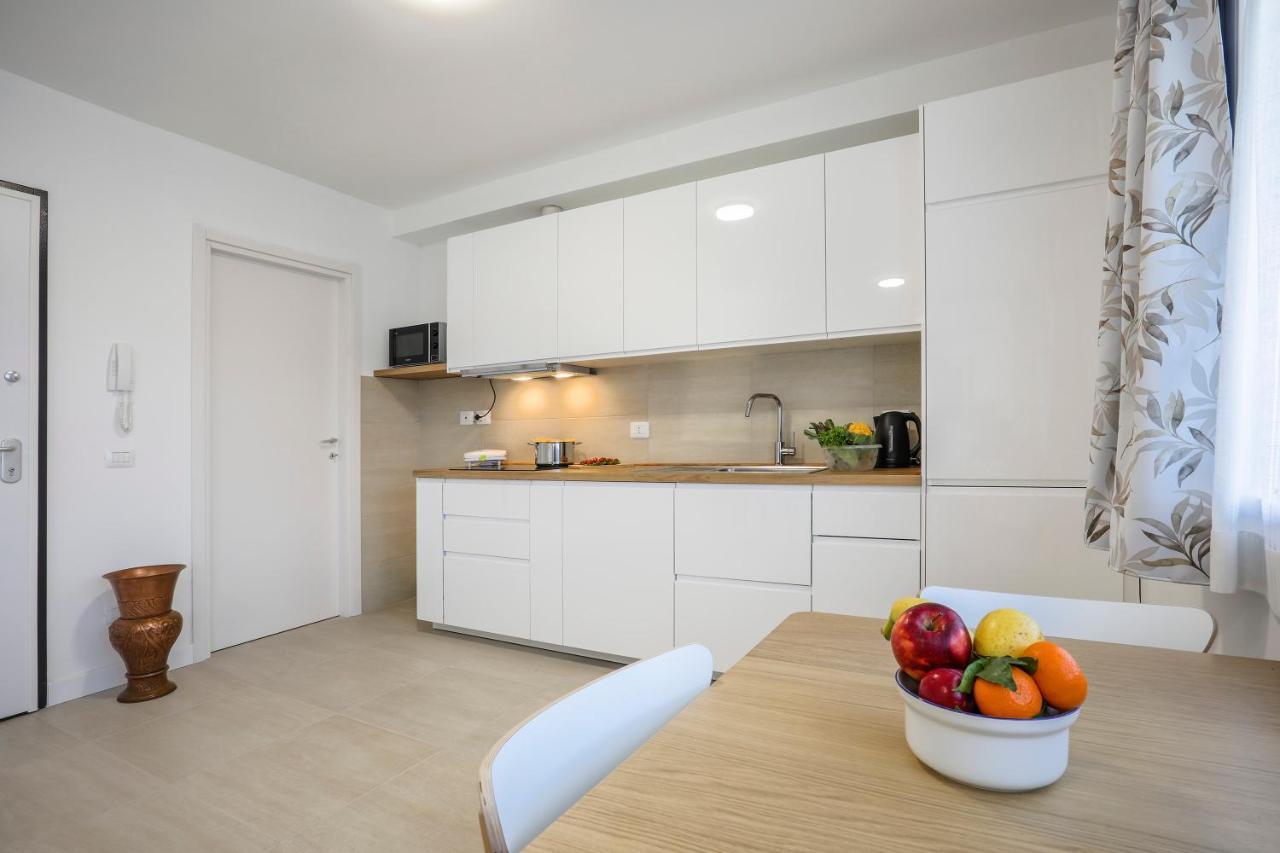 Gardenia - Sweet Dreams In Apartment
