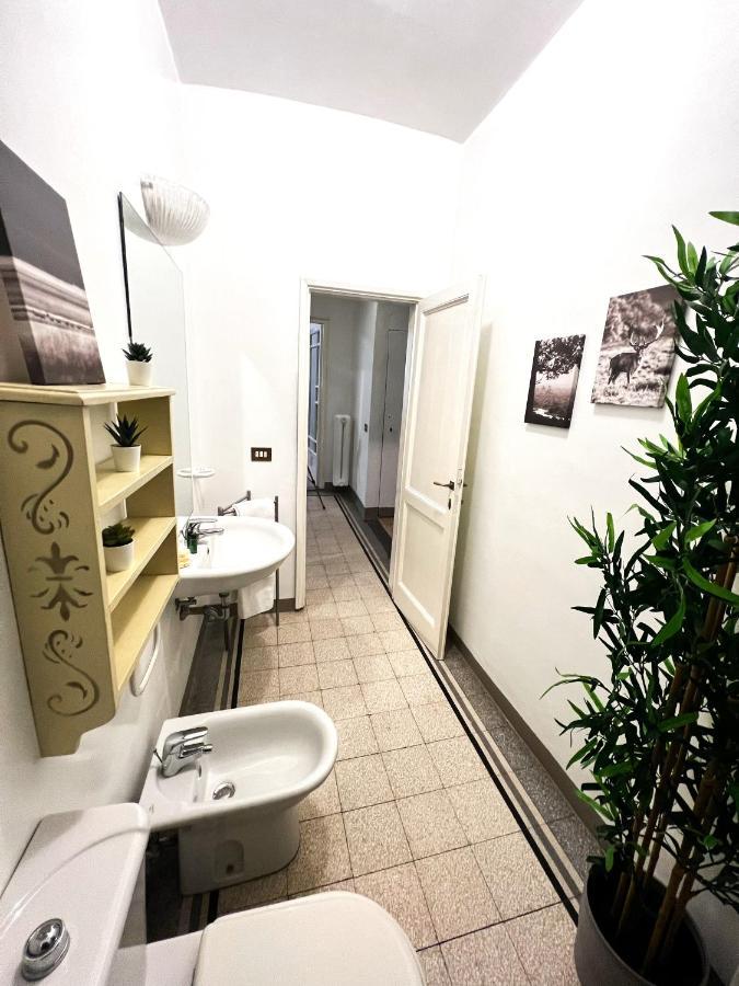 Alfani Apt - Dolcevita Holiday * Florence