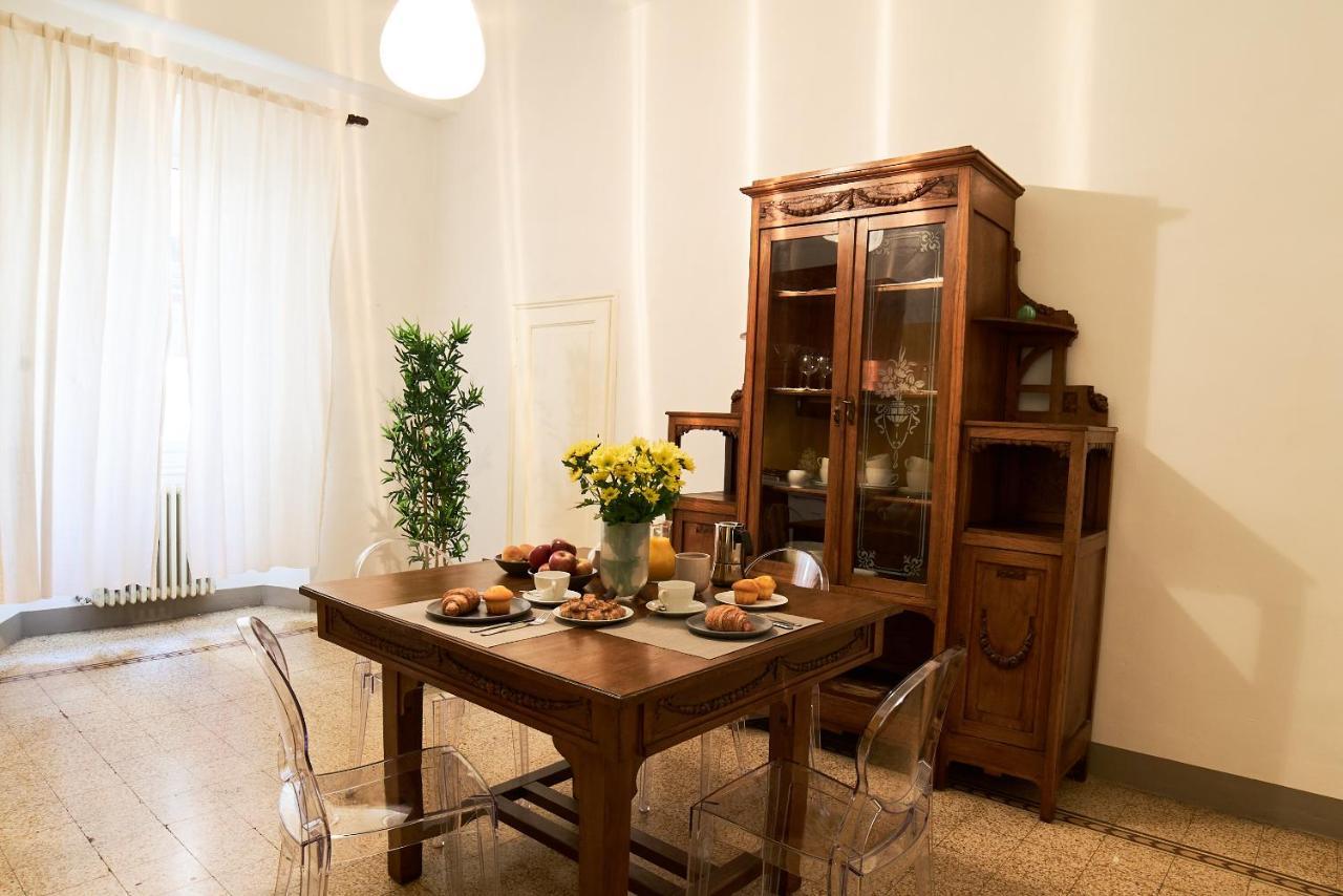 Alfani Apt - Dolcevita Holiday * Florence