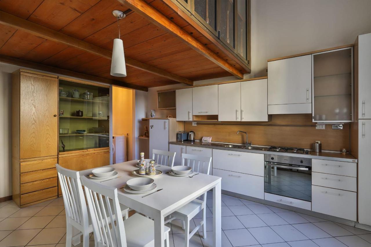 Apartment Santa Maria Novella Bright And Modern - Hosted By Sweetstay