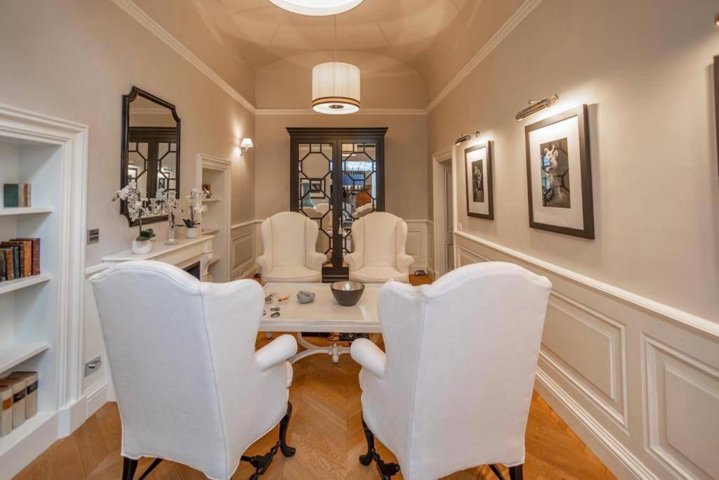 Bardi Otto Apartment Florence