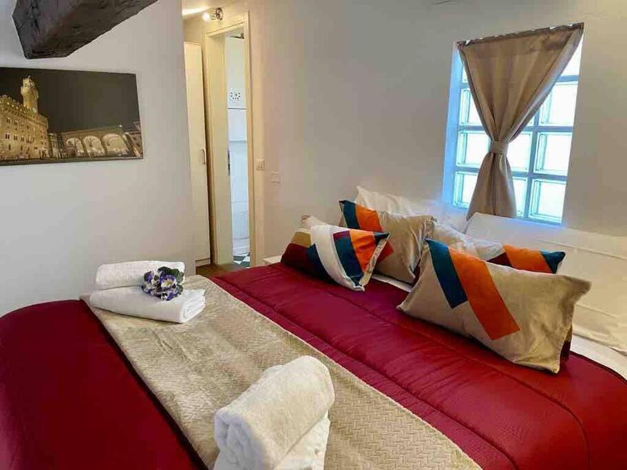 Apartment Novella's Loft Near Santa Maria Novella Station *