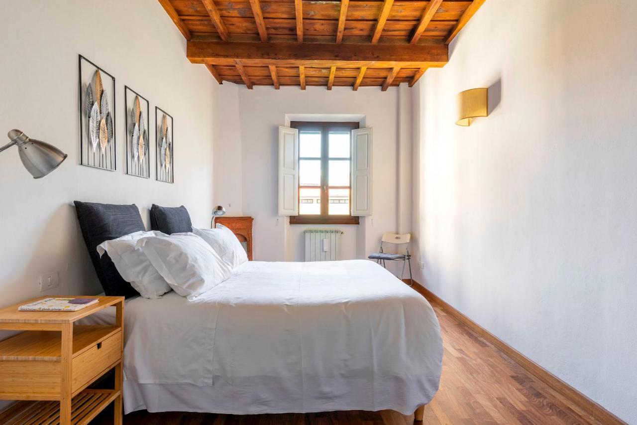 Apartment Pilastri 44 Florence
