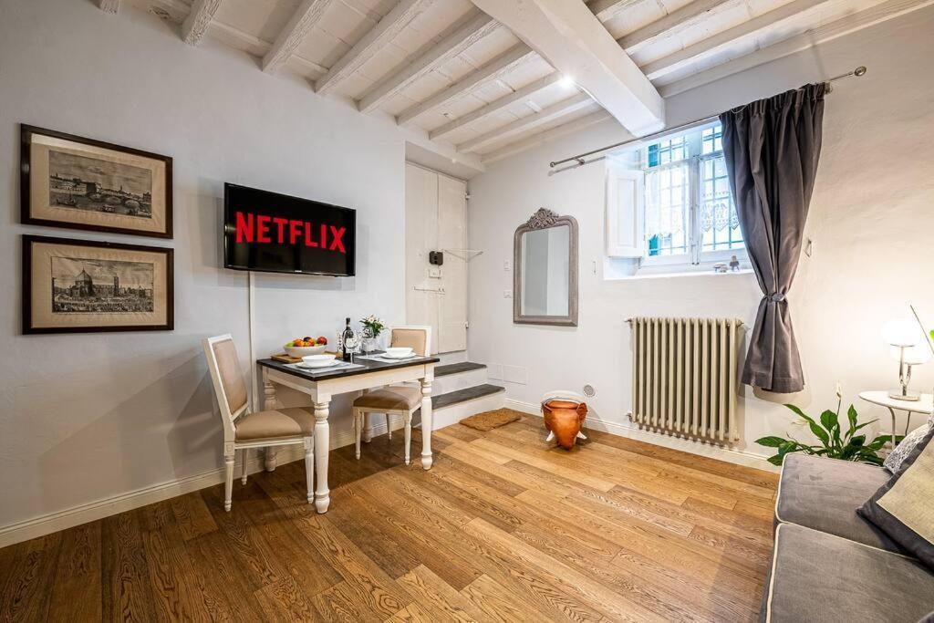 Appartamento Elegante Casa Ai Piedi Di Piazzale Michelangelo Firenze