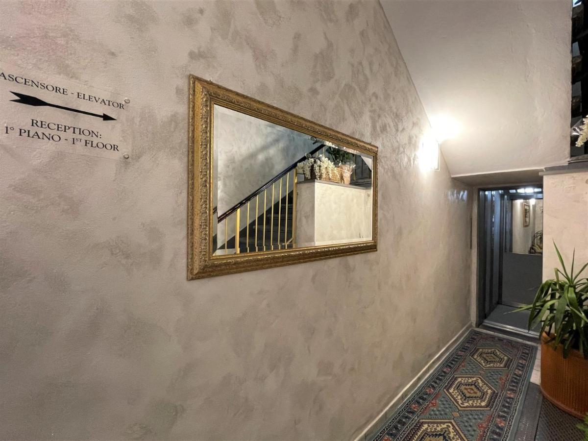 Hotel Leopolda 3*