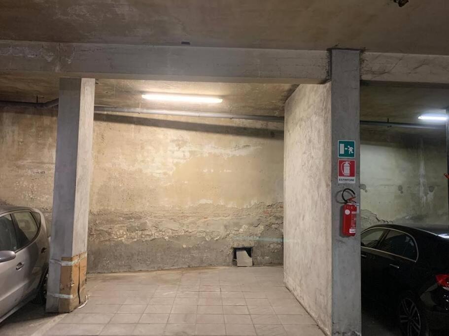 Lungarno 32 With Private Parking * Florence