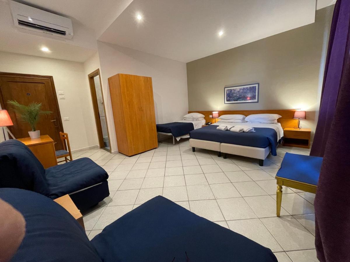 Hotel Leopolda 3*