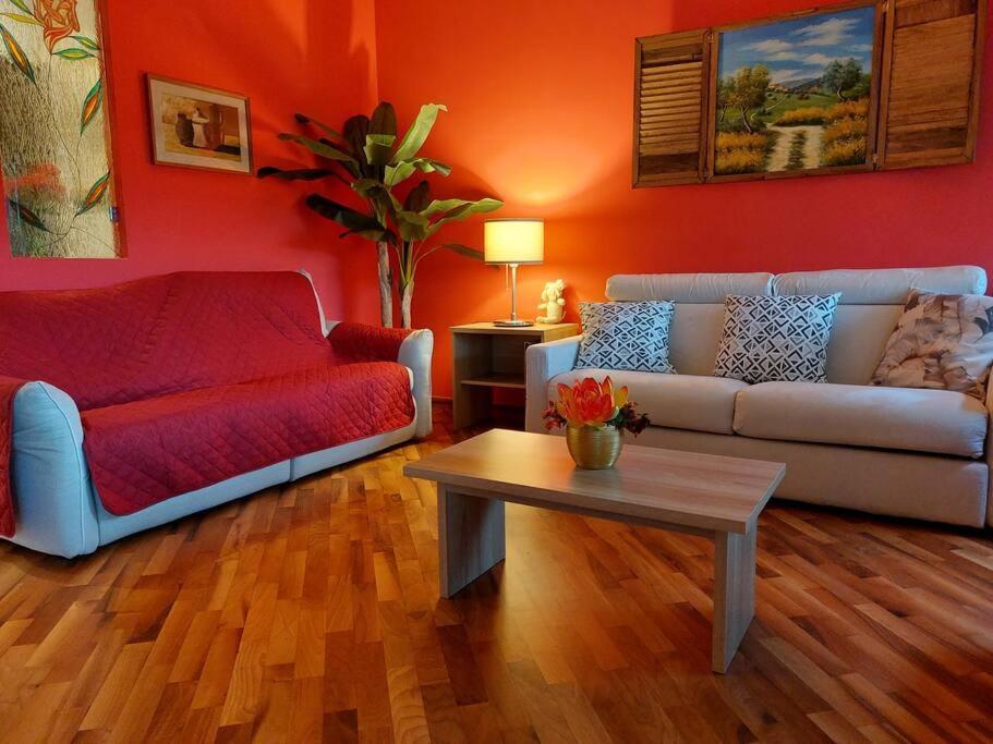Apartment Lungarno 32 With Private Parking