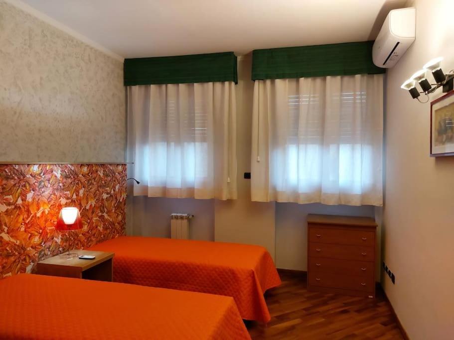 Lungarno 32 With Private Parking Apartment