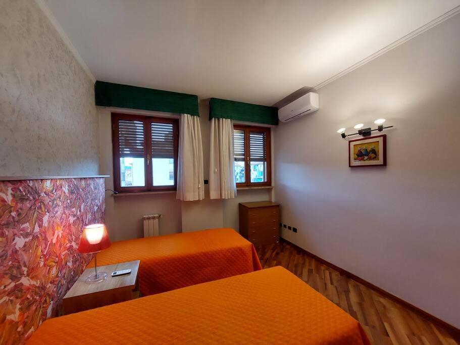 Lungarno 32 With Private Parking Florence