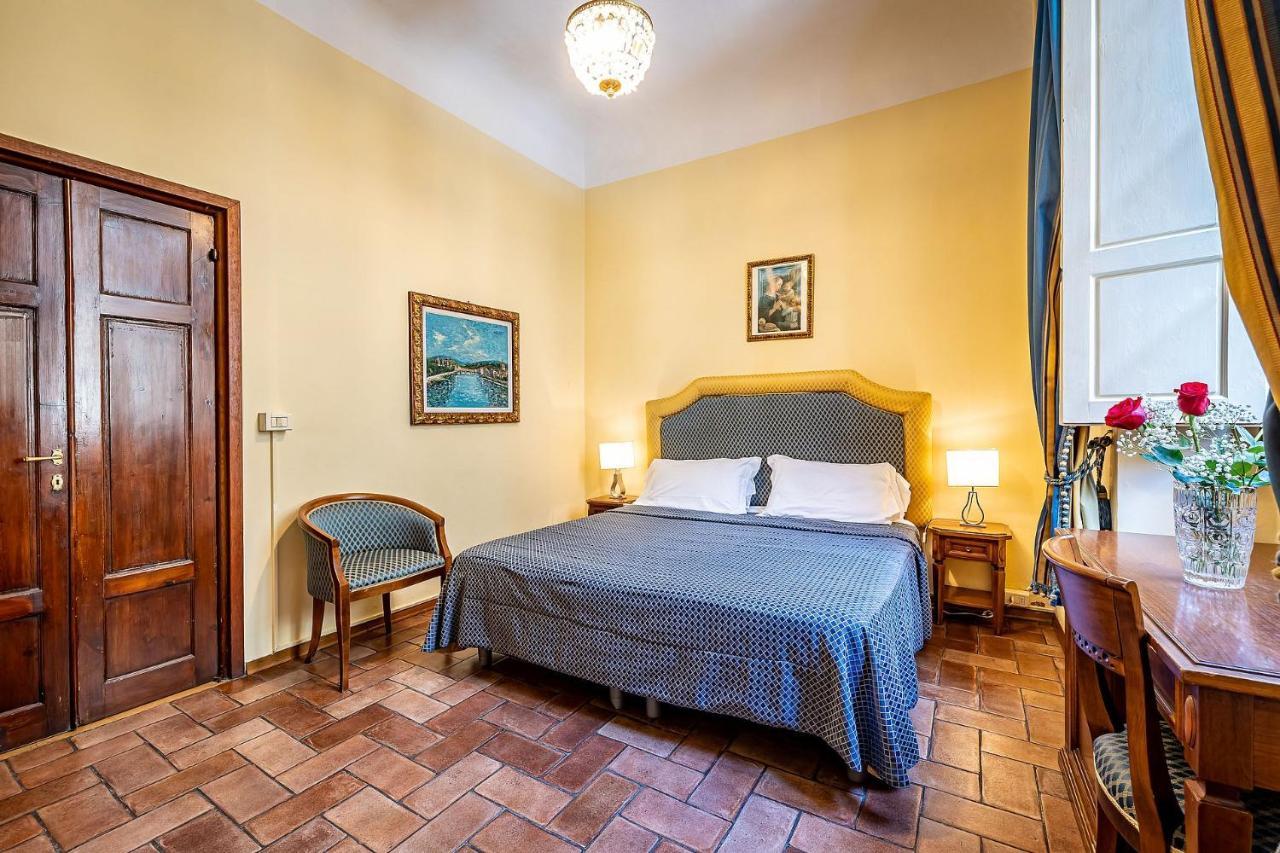 Campos Florence