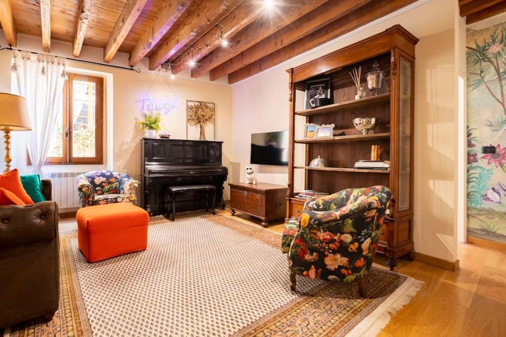 Apartment Diladdarno-florence Style