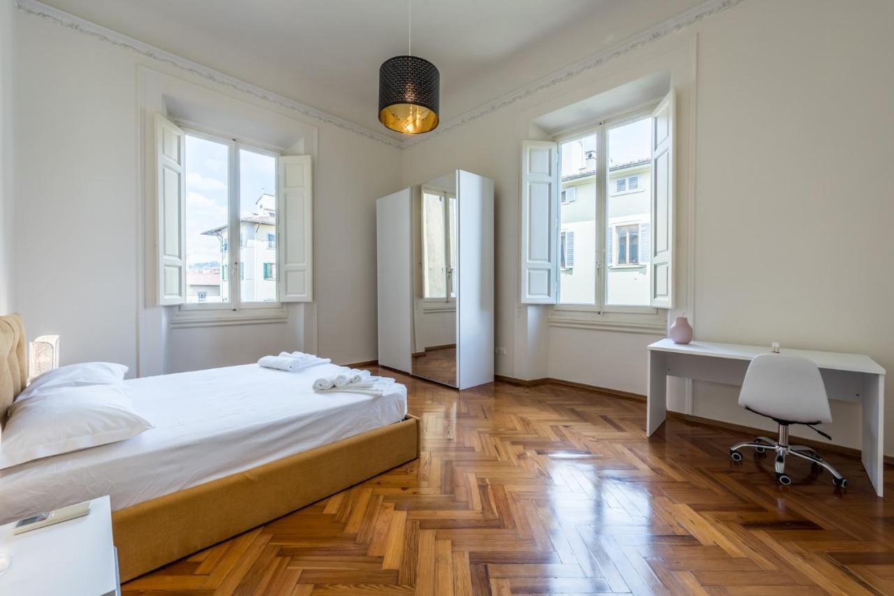 5 Min Duomo Magnificent Apartment *