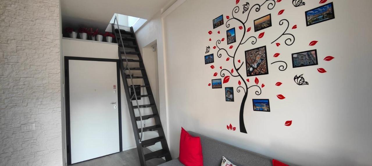 Alice House With Amazing Terrace Appartamento Firenze