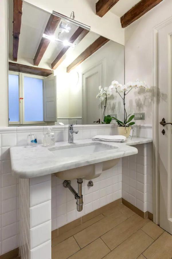 Apartment No2 Ancient Palazzo