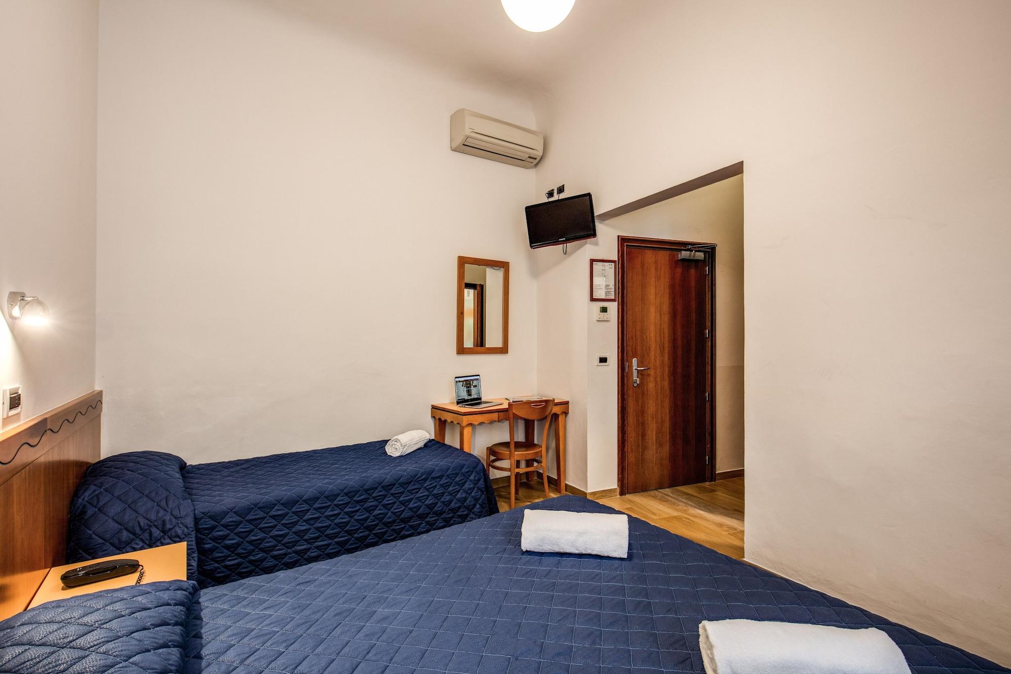 Hotel Nuova Italia 2*
