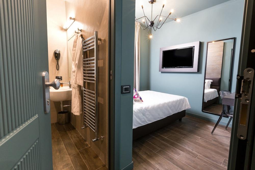 Globus Urban Hotel 4*