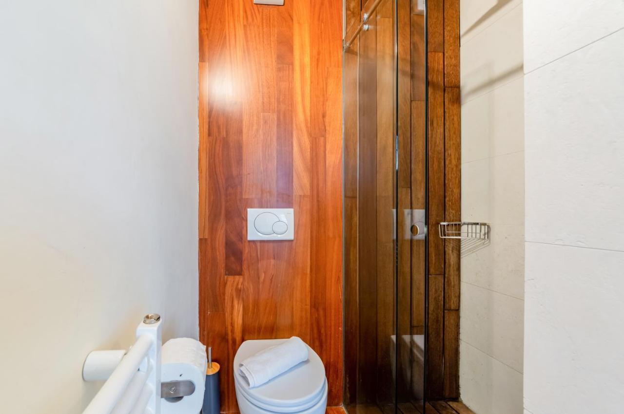 The Scent Of - Sole & Luna Apartment