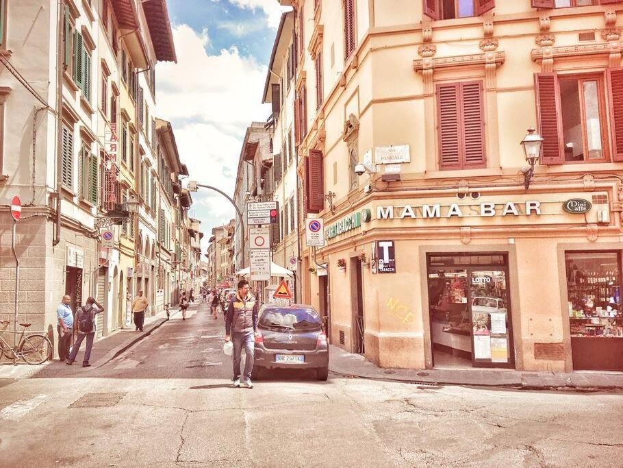 Bright, Quiet! In The Center. * Firenze