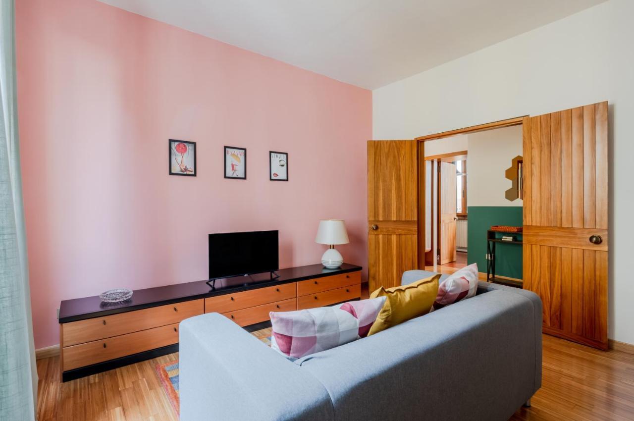 Apartment Santa Croce - Chic Retreat In The Heart Of