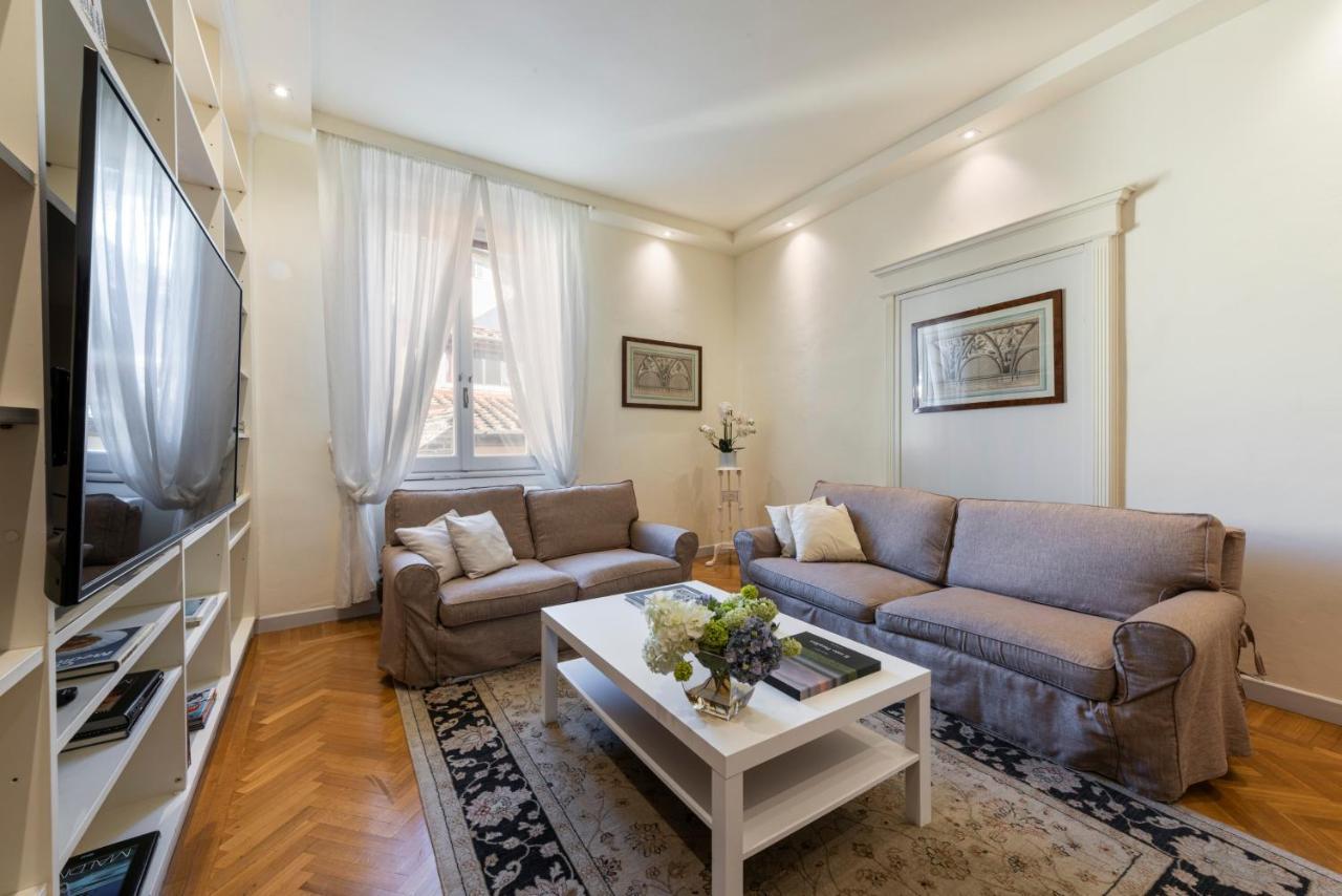 Luxury Signoria By Mmega Apartment Florence