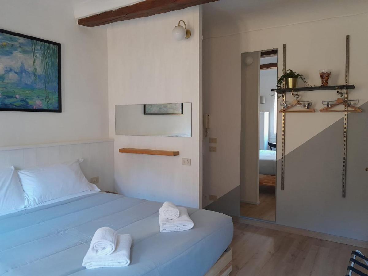 Casa Dei Bianchi Apartment *