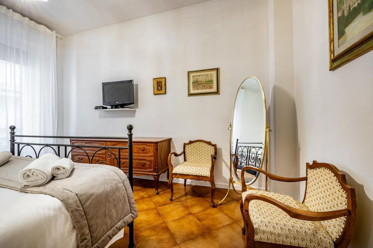 Yid Comfortable With Lift * Firenze