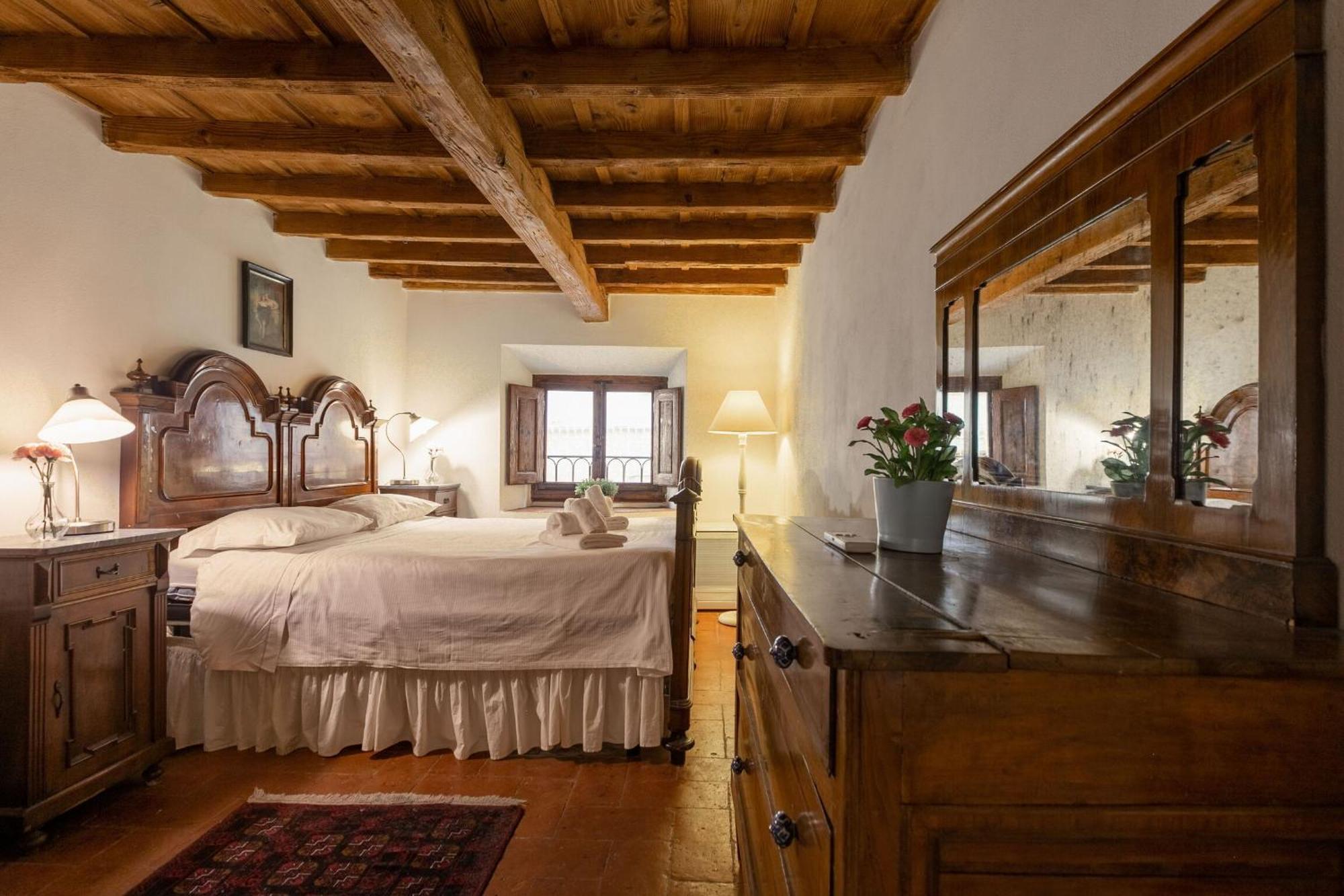 Carlotta Apartment Florence