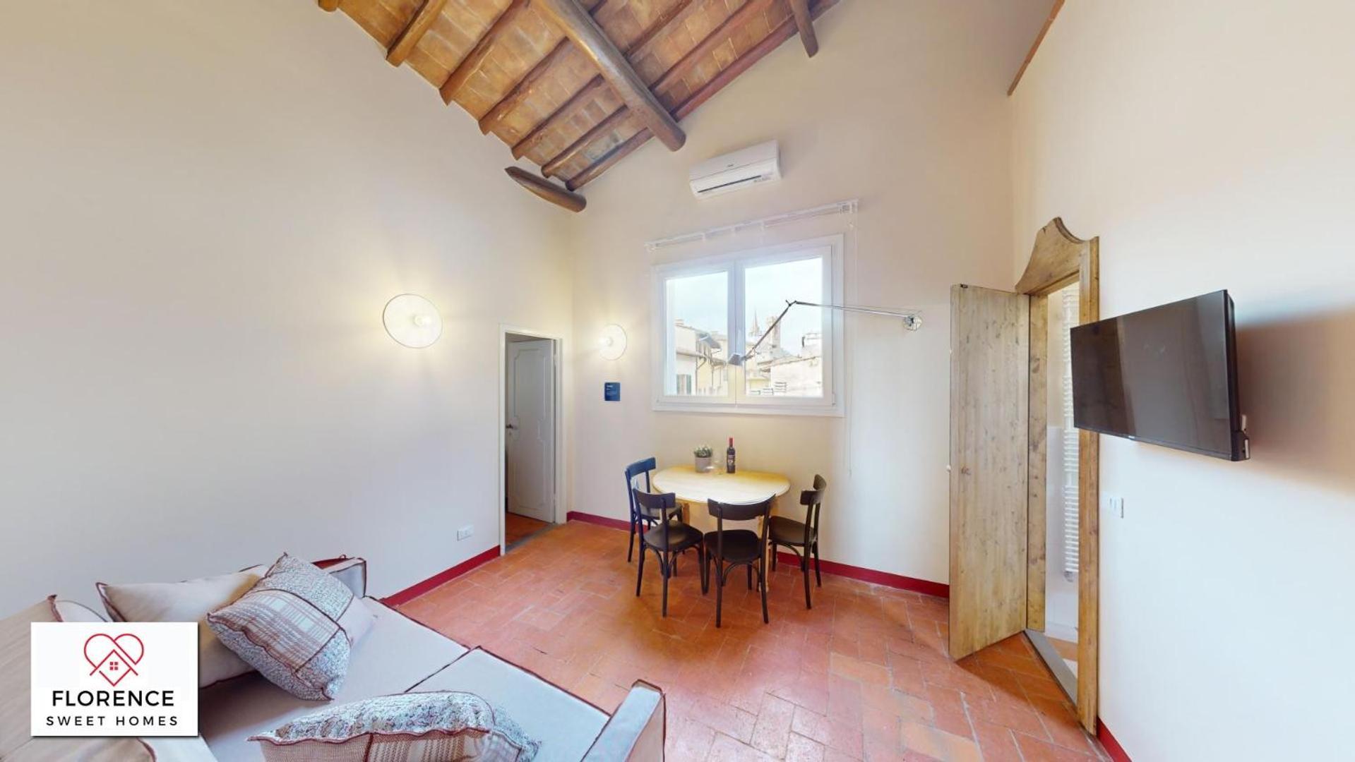 Santa Croce Historical By Sweet Homes Appartamento