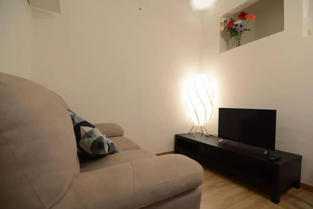 Keys Of Italy - Allegri 4 Big - Family 2 Bedrooms In Santa Croce Apartment *