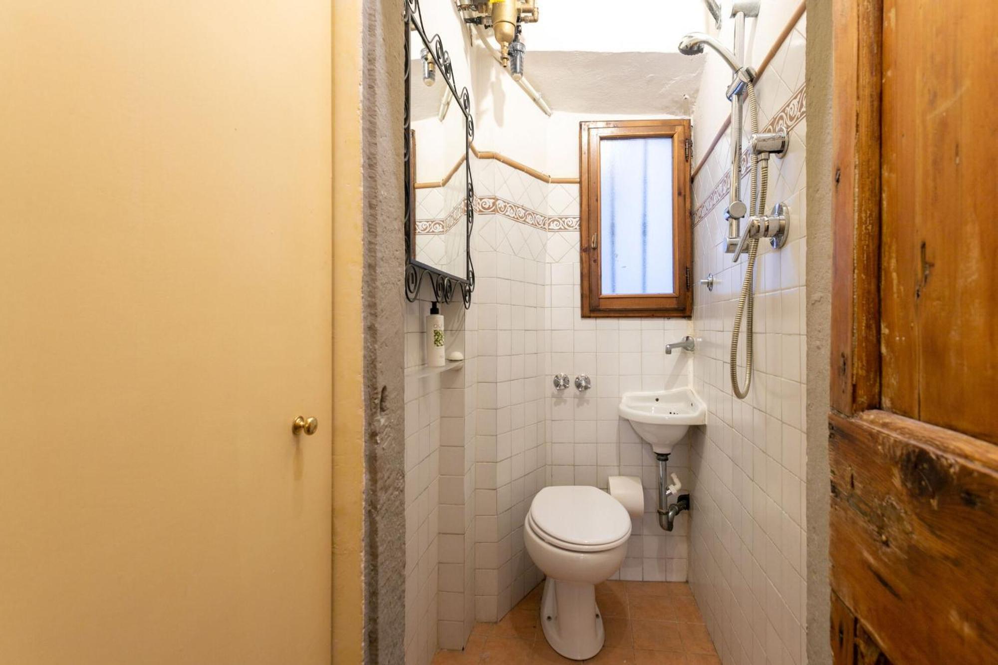 Antonino By Halldis Apartment