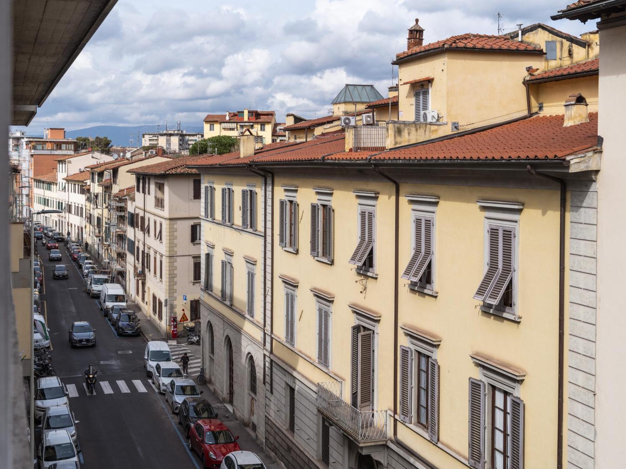 Ponte Alle Mosse - Dolcevita Appartamento Firenze